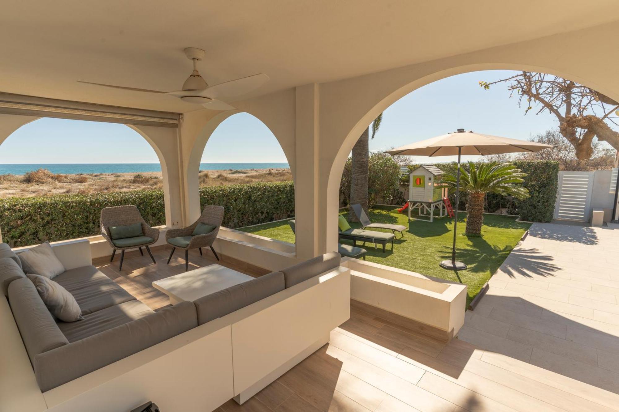 Exquisita Villa Frente Al Mar ساغونتو المظهر الخارجي الصورة
